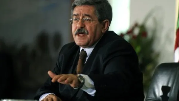 الوزير الاول الجزائري احمد اويحيى
