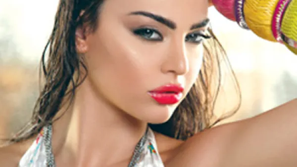 الفنانة قمر تصرح ما زالت دعوى إثبات النسب ضد مروان جمال مستمرة