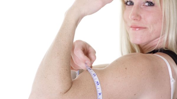 اتبعي تمرين دوكان للقضاء على ترهّل الذراعين