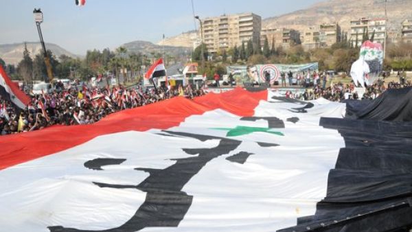 تظاهرة تاييد للاسد في دمشق
