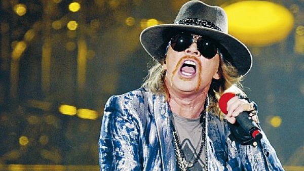 Axl and the boys brought it hot and heavy all the way to Abu Dhabi. (image courtesy of timeoutabudhabi.com)