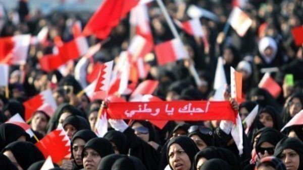 آلاف البحرينيين يشاركون في تجمع في سترة  