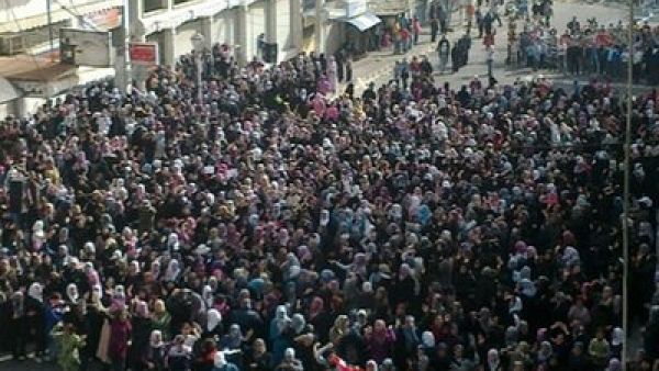 تظاهرة نسائية في بانياس