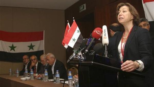 بسمة قضماني تدلي بتصريحات في اسطنبول
