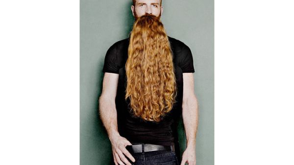 How can you not buy Garnier's hair products after seeing this creative ad? (Image: Google)