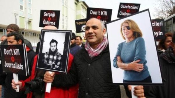 2012 عام اسود للمراسلين الصحافيين 