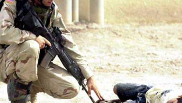 اميركا نفذت عمليات قتل عشوائي بحق العراقيين اميركا نفذت عمليات قتل عشوائي بحق العراقيين