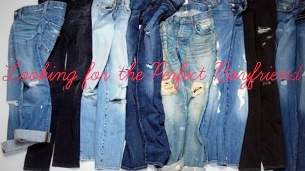 The perfect boyfriend jeans! (Image: @theclosetclause) 