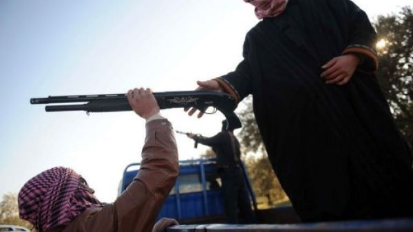 المعارضة تدعو دمشق الى "العصيان " 