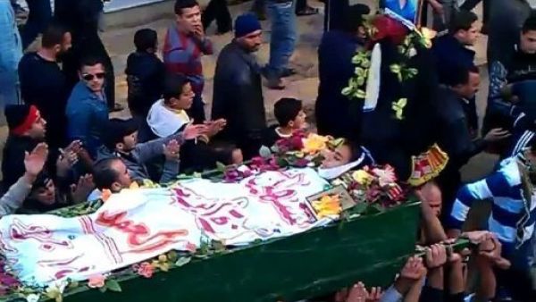 لقطة عن موقع يوتيوب لتشييع مدني قتل في درعا