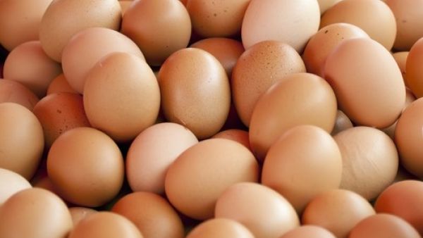 Saudi eggs have had a 58 percent price increase. One tray of 30 eggs can now cost as much as $5. (Shutterstock)