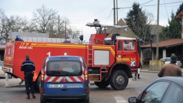 مقتل خمسة مغاربة من العائلة نفسها في تحطم طائرة في فرنسا 