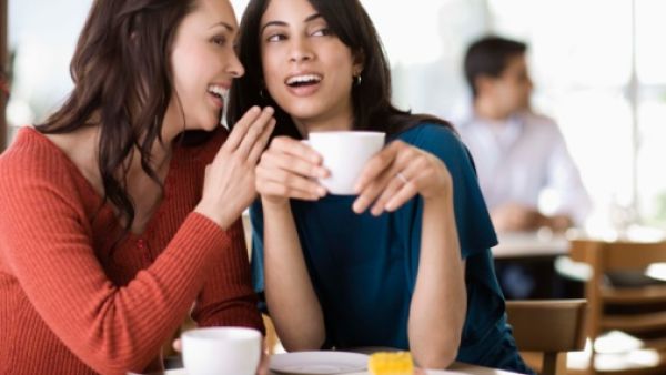 أهمية الصداقة تجاوزت الجانب النفسي، ومساعدتنا على إدراك أهميّة ذواتنا في الحياة، فهي تساعدنا، أيضاً، من الناحية الفزيولوجية