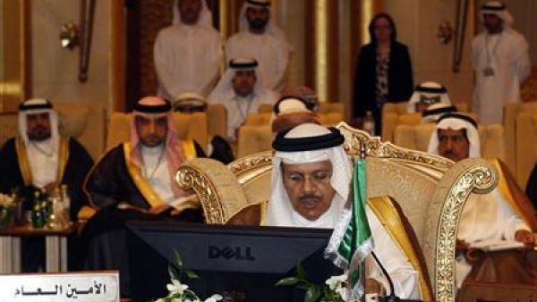 الأمين العام لمجلس التعاون الخليجي عبد اللطيف الزياني