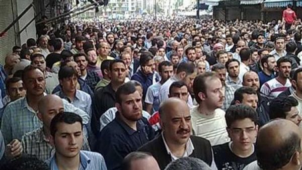 متظاهرون في حمص