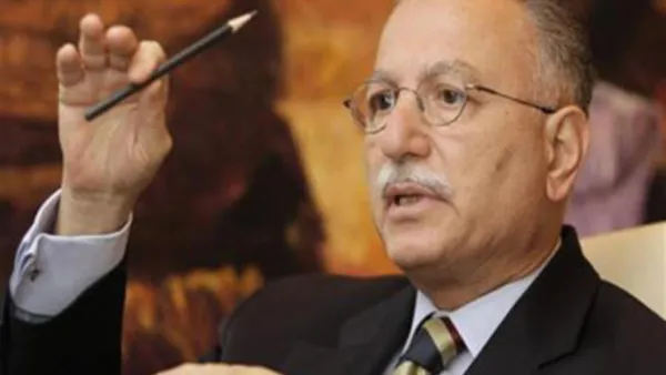 إحسان أوغلى يؤكد استعداد المنظمة المساهمة في إتمام المصالحة الفلسطينية