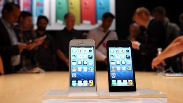Smartphones are the must have accessory for the youth of the Middle East