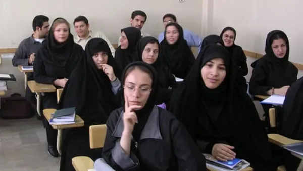 الاتحاد الاوروبي يقر نهائيا عقوباته المشددة على ايران
