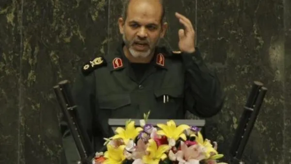 وزير الدفاع الايراني الجنرال احمد وحيدي