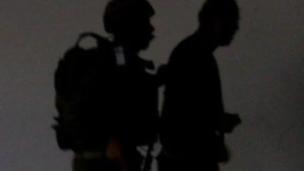 نشر فيديو لجندي يرقص امام معتقلة فلسطينية 