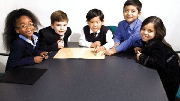 Dubai's stock exchange hopes to encourage an interest in the markets among UAE youths with a new scheme that will give kids their own investor number and a pre-paid card (Photo: 7Days)