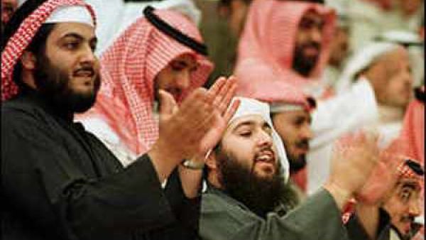 Kuwaiti married men more often than not will sport ring-free hands.