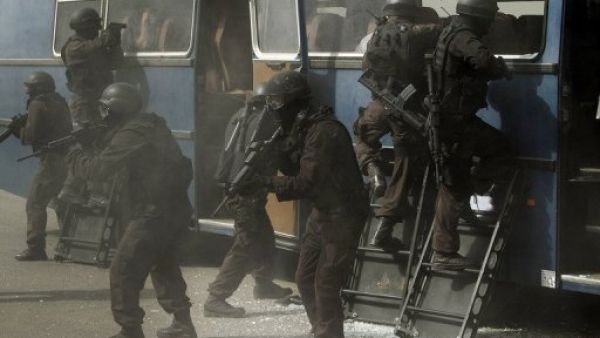 تحرير سعوديين في لبنان خطفتهما "عصابة تابعة لدولة عربية" 