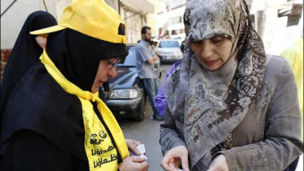 نساء من حزب الله في الضاحية الجنوبية -ارشيف