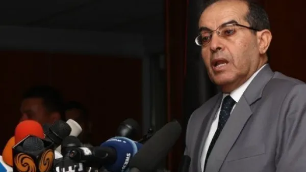 محمود جبريل 
