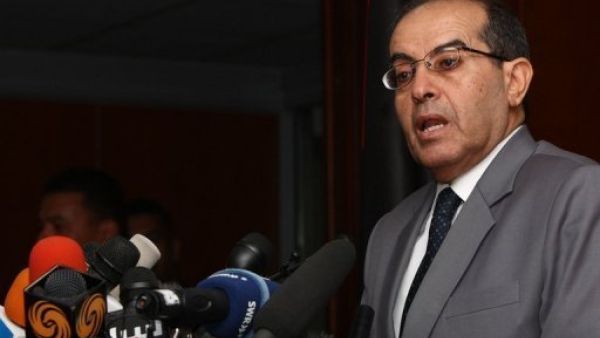 محمود جبريل 
