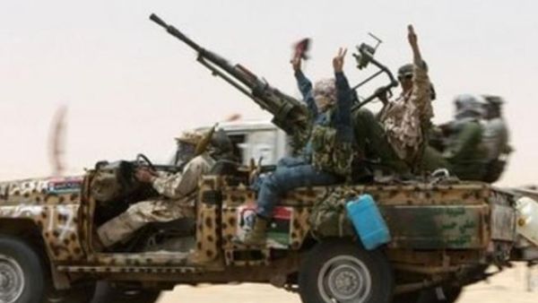 ثوار مصراتة يطلبون المساعدة 