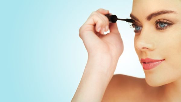 إليكِ 3 حيل للحصول على عيون أكثر اتساعاً