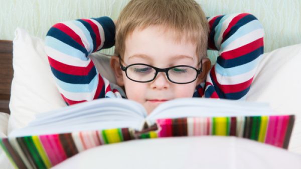 وصايا لطفلك عند استخدام النظارة الطبية من الأخصائي محمد زقطان