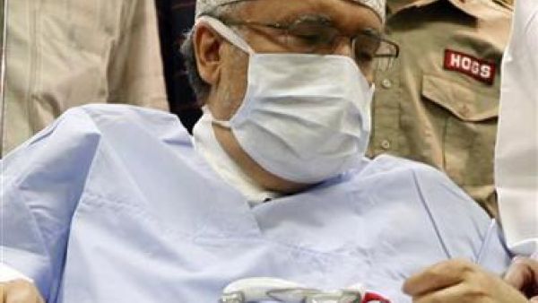 عبدالباسط المقرحي في مستشفى بطرابلس