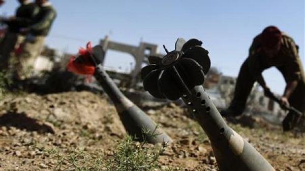 قذائف مورتر تركت بعد اشتباكات بين قوات الامن ومتشددين قبليين في صنعاء
