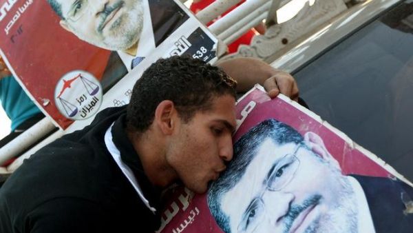 Morsi wins and the world takes a puase and a breath