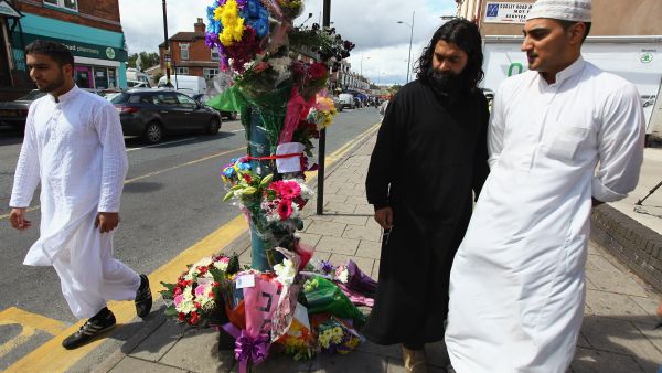Muslims have showed their merits and best behavior during these UK riots- from Turks in London to the Pakistani victims of Birmingham. Even commending them now might be too little too late, given the bad press they get in relation to 'terror'. 