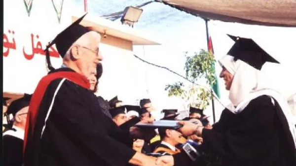 معدلات الأمية في فلسطين من أقل المعدلات في العالم