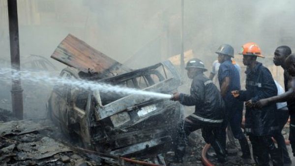 انفجارات بمحطة للحافلات في شمال نيجيريا 
