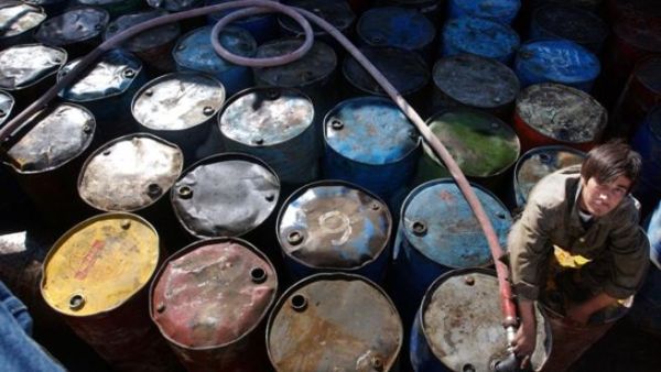 Oil prices fell again on Wednesday as fears grow over the global economy