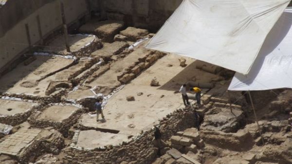 The Beirut Report blog has these amazing pictures of an ancient church in Lebanon excavated for the sake of building a hotel.