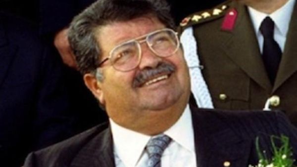 تشريح رفات الرئيس التركي الراحل يؤكد موته بالسم تشريح رفات الرئيس التركي الراحل يؤكد موته بالسم