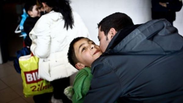 رومانيات في سوريا منذ سنوات ينجحن في الفرار من حمص 