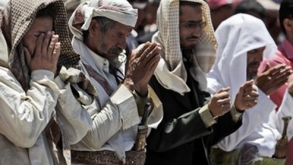 متظاهرون مناهضون لنظام صالح في العاصمة صنعاء