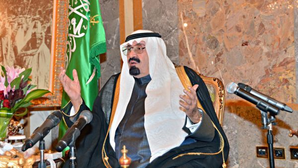 King Abdullah bin Abdul Aziz speaking during the inaguration ceremony of the Shura Council at his palace in Riyadh (Photo courtesy of AFP/HO/SPA) 