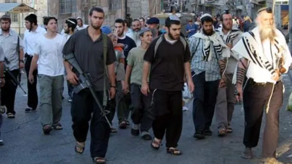 مستوطنون في الخليل