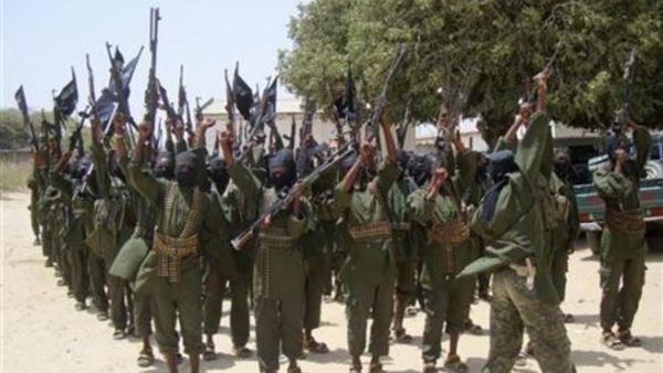 مقاتلون من حركة الشباب بقاعدة غربي مقديشو 