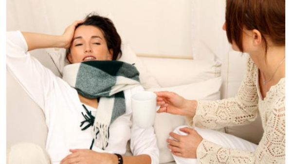 المرض أمر عشوائي وغير عادل، وأمامه يشعر كثير منا بأنه معقود اللسان، أو قد يتفوه بشكل مفاجئ بكلام يمكن أن يتسبب بإزعاج أصدقائنا دون قصد