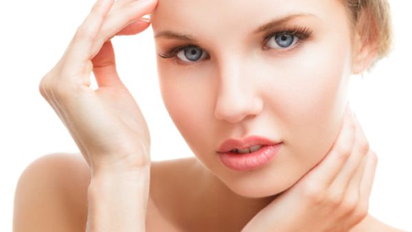 لبشرة دهنية أكثر من رائعة... إليكِ أفضل 4 أطعمة