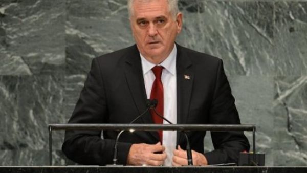  الرئيس الصربي توميسلاف نيكوليتش